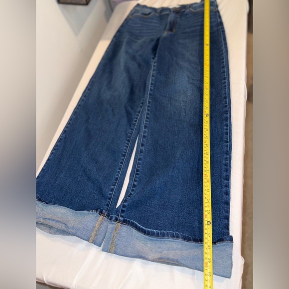 Altar’d State Women Blue Denim Boot Cut/ Flare Jeans Size 29 - Picture 7 of 16